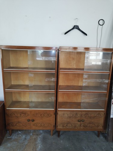 Meuble vitrine niveaux des - niveaux,