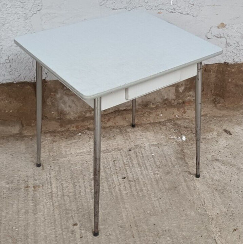 Table manger vintage - À,